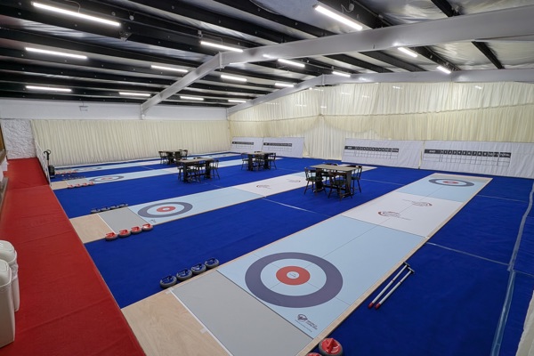 Floor Curling gallery 0